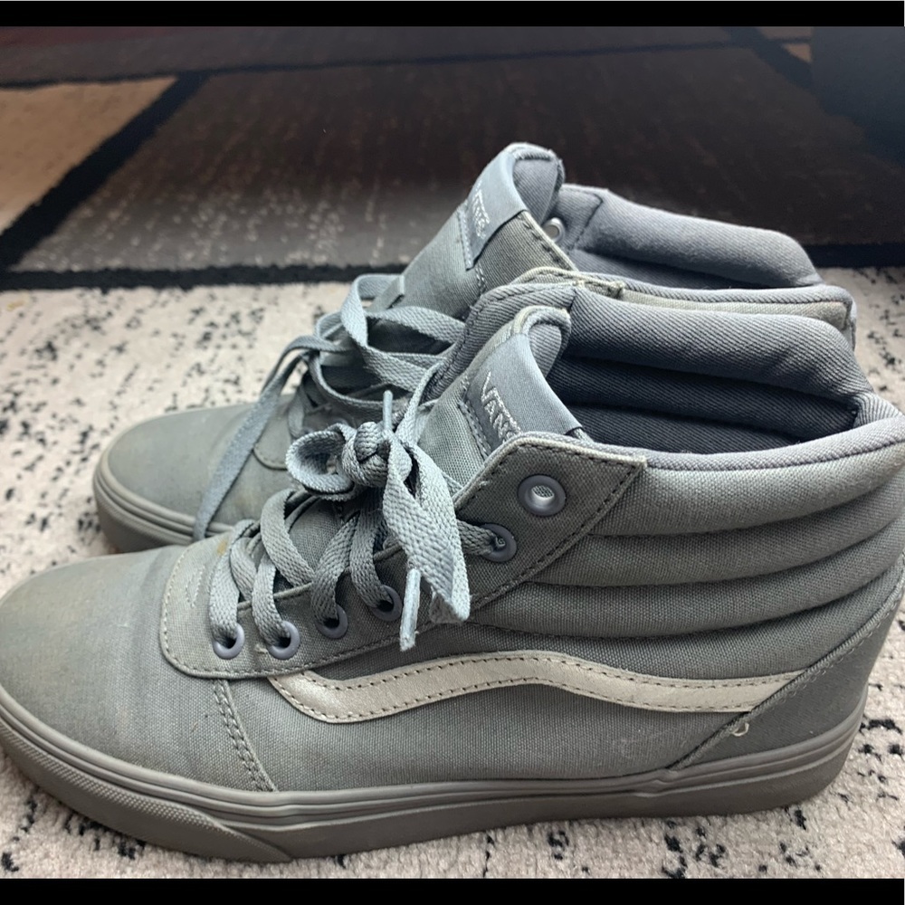 Women’s High top Vans